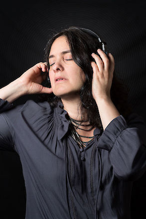 The audio and the ecstasy of Susan Davis, radio and podcast producer | © Matt Giraud Photography