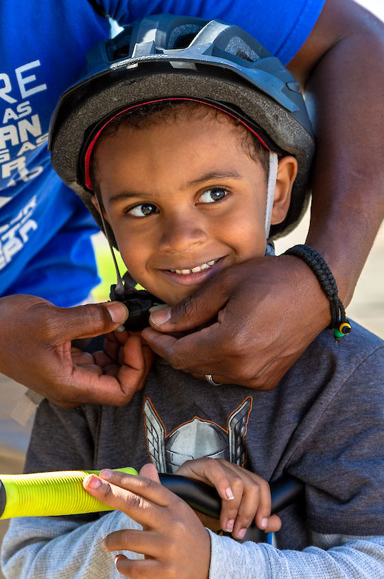 Ready to ride, part of a series for Safe Routes Partnership | © Matt Giraud Photography