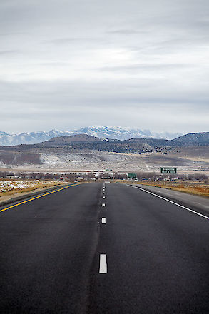 Snowville up ahead, border between Utah and Idaho | © Matt Giraud Photography