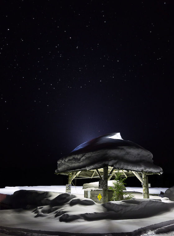 Launch here: on the shores of Odell Lake, Oregon, night | © Matt Giraud Photography